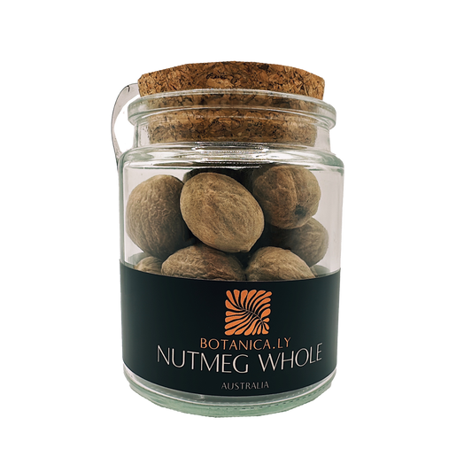 NUTMEG WHOLE